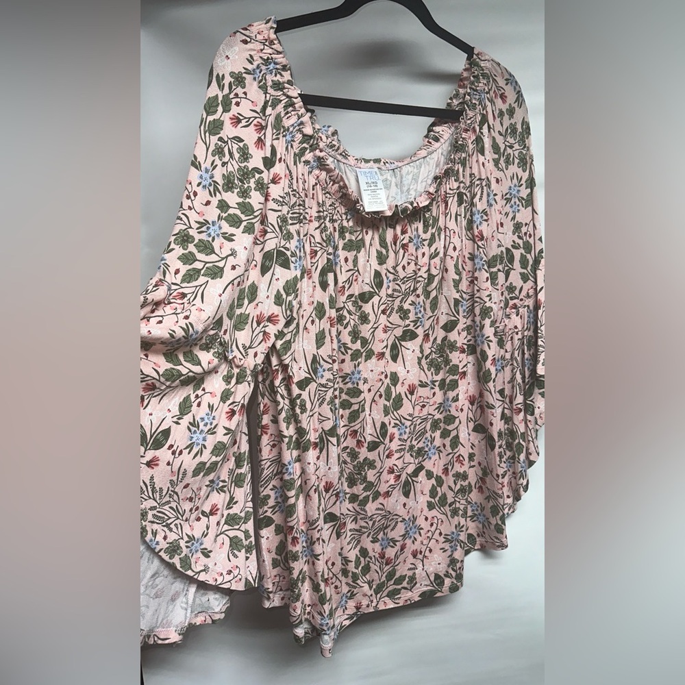 Time and Tru Pink Floral Ruffle Neck Peasant Tunic Size XL-16-18